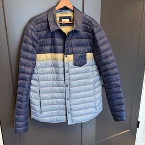 Marine Layer Men's Puffer Jacket - Navy and Light Gray